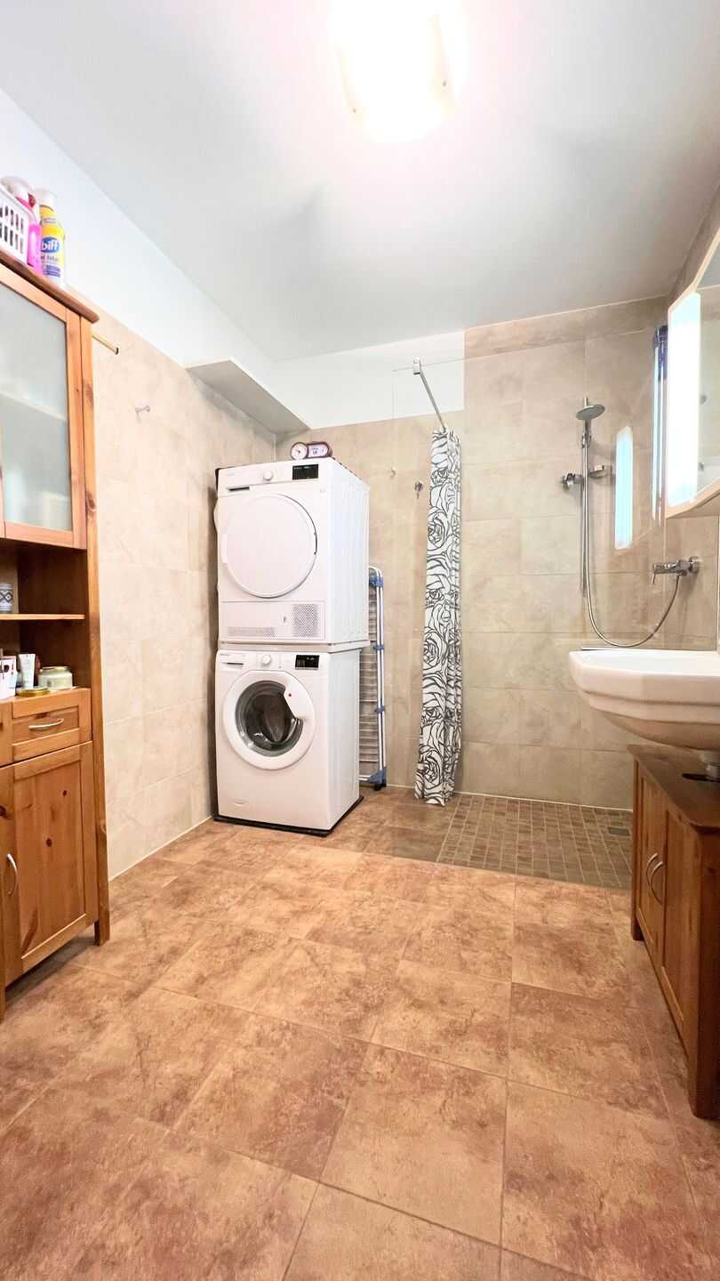 Stadtparknahe und moderne 3-Zi. mit Loggia und zusätzlich ca. 35 m² Terrasse – Hamburg – Vorschaubild 8