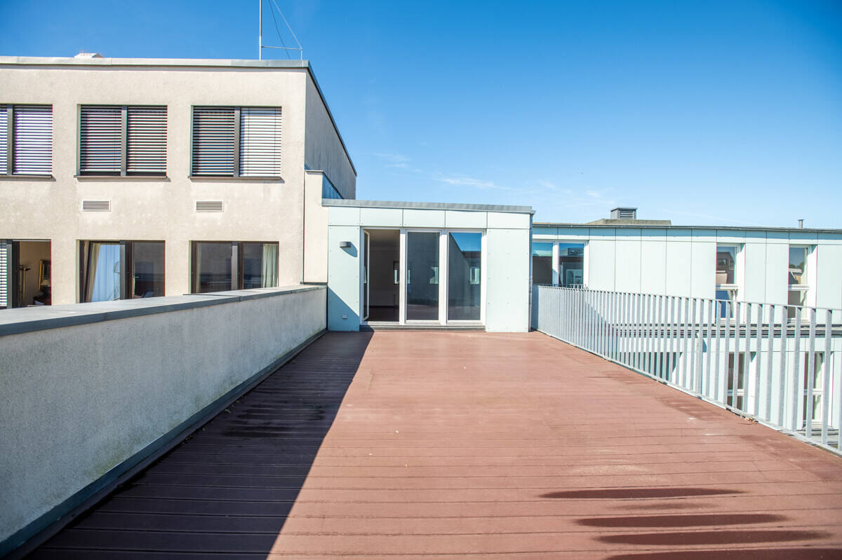 Bezugsfreies Penthouse Berlin-Mitte I 2 Terrassen, Weitblick I nahe Bundestag I Gestaltungspotenzial – Berlin – Vorschaubild 4