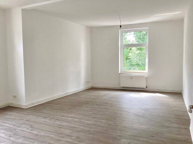 Geräumige 3-Zimmer Wohnung mit Balkon - frisch renoviert! – Magdeburg – Vorschaubild 3
