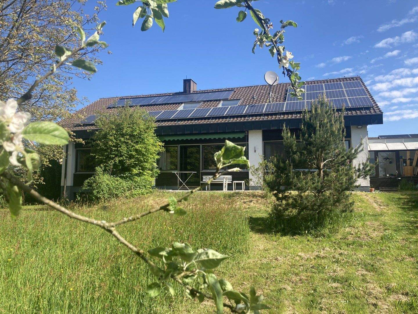 Das letzte seiner Art - Einfamilienhaus im Grünen – Schrobenhausen – Bild 1 von 9