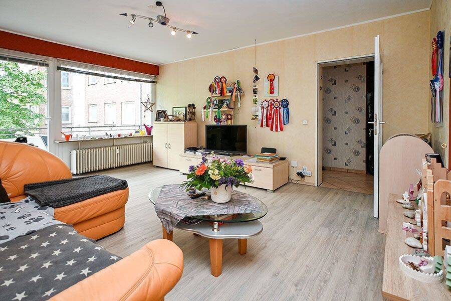 Großzügige Zweizimmerwohnung mit zwei Balkonen nahe Sana Klinik! – Lübeck – Vorschaubild 4