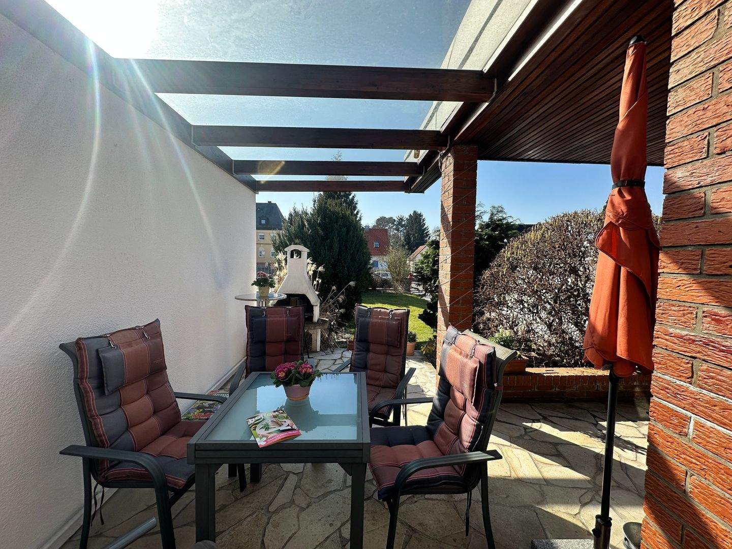 Wohnen auf einer Ebene: Großzügiger 7-Zimmer-Bungalow mit Gartenidylle in begehrter Lage Nürnberg-Eibach