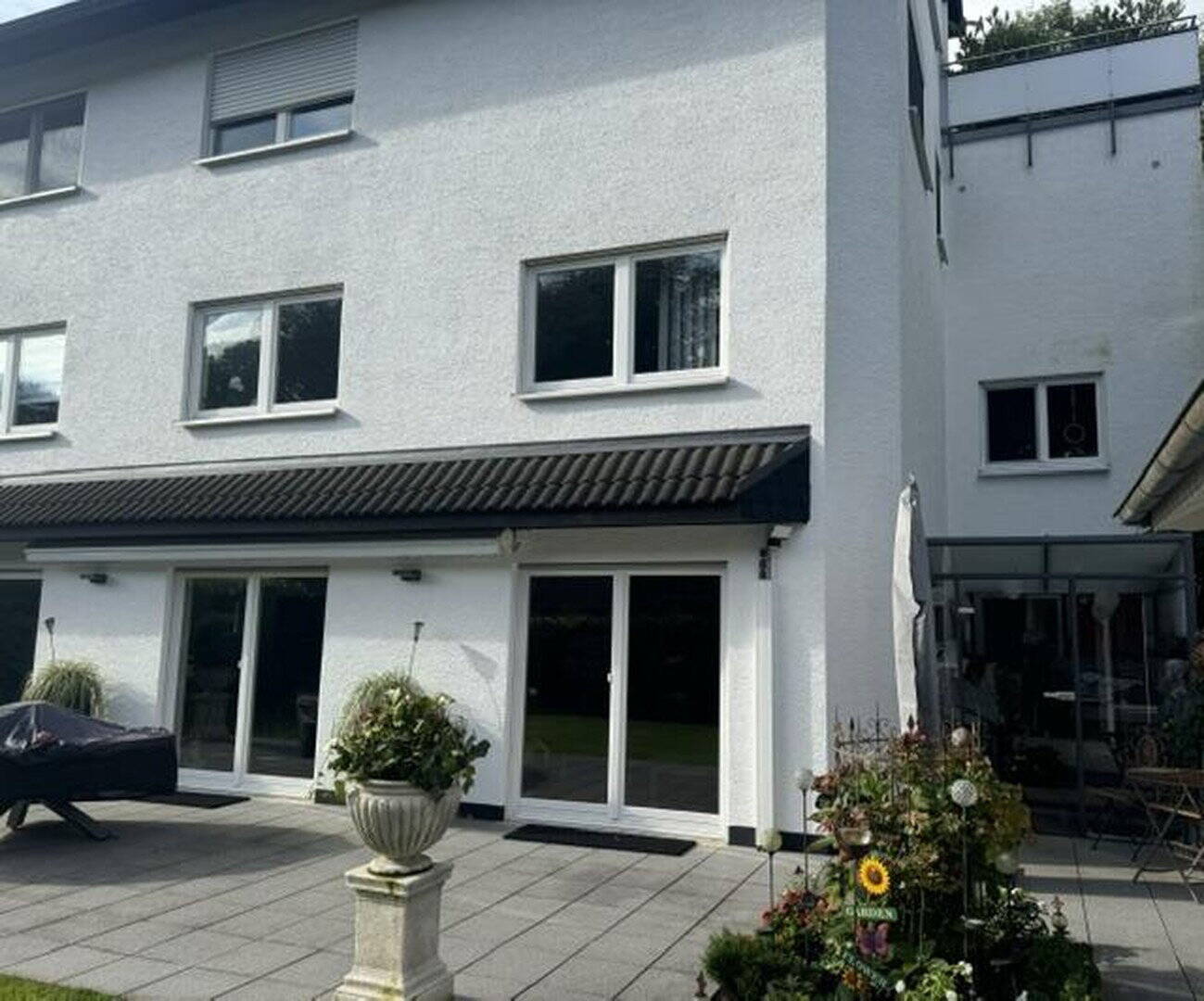 Saarbrücken! Luxuriöses Haus am Wald und doch in der Stadt- ruhige Toplage, vielseitig nutzbar – Saarbrücken – Vorschaubild 9