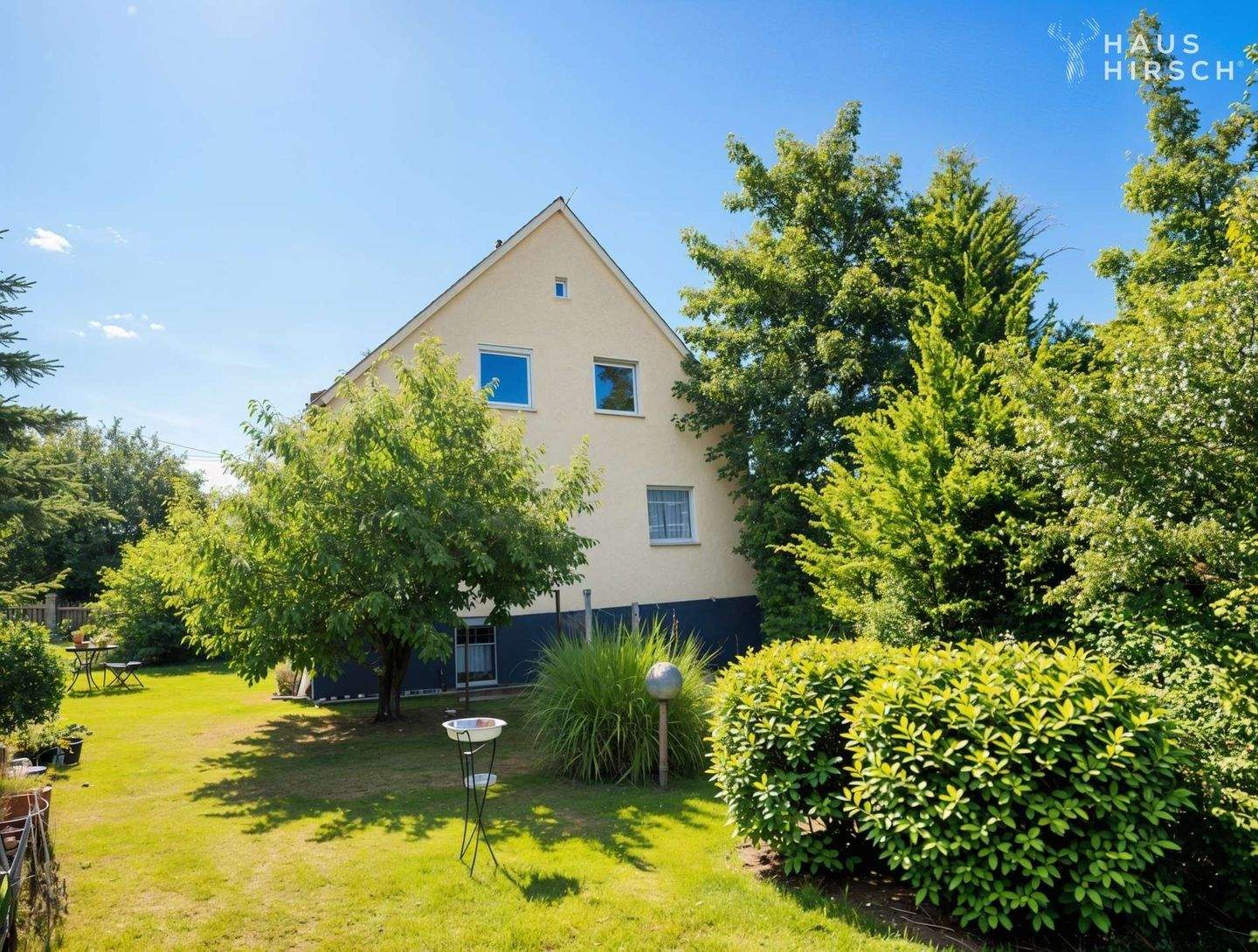 Traumlage mit viel Platz für Neues: Vermietetes Altbestand in Toplage für Mehrfamilienhaus! – Maxhütte-Haidhof – Vorschaubild 3