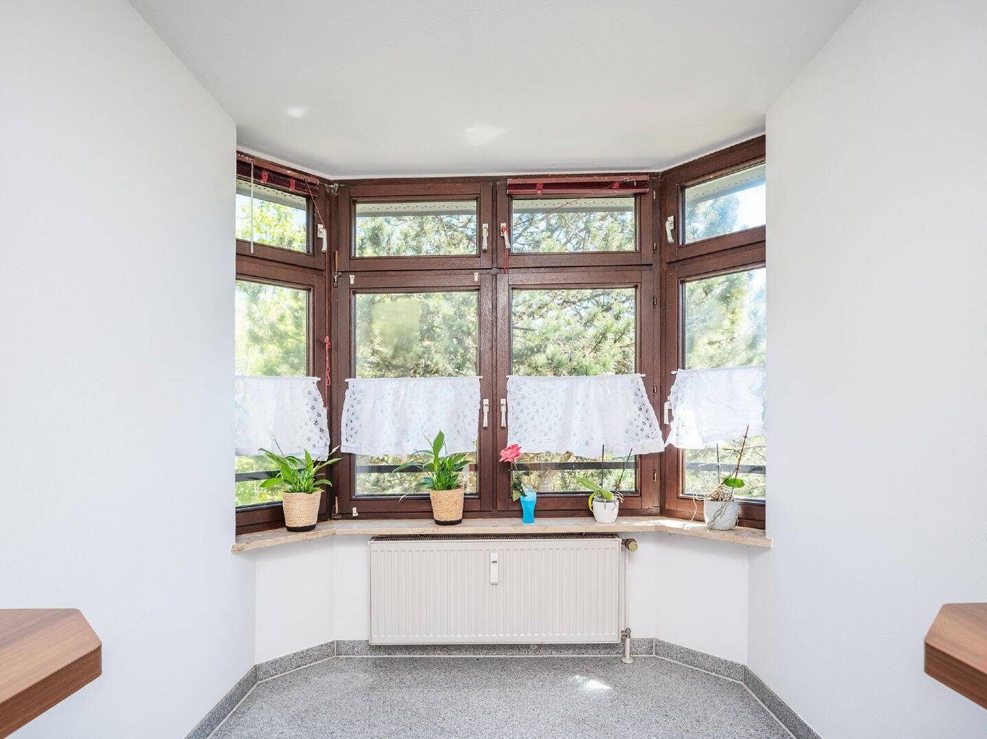MAIER - 3,5 Zimmer-Dachgeschosswohnung mit Westbalkon, EBK und Aufzug – München – Vorschaubild 8
