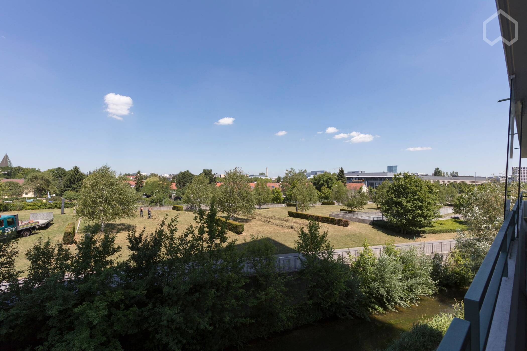 Gemütliches 1-Zimmer-Apartment mit Balkon am Münchener Petuelpark – München – Vorschaubild 8
