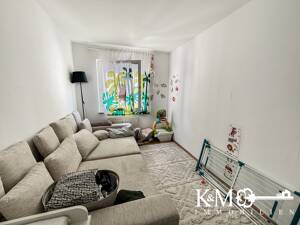 Wohnkomfort auf 82 m² - 3-Zimmer-Wohnung mit Balkon, Kamin & Stellplatz – 65830 Kriftel – Vorschaubild 3