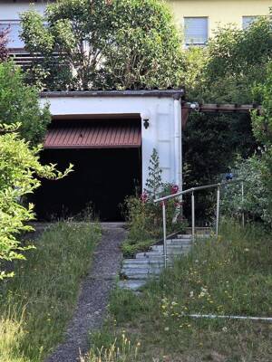 Charmante Doppelhaushälfte mit Potenzial – gestalten Sie Ihr neues Zuhause nach Ihren Wünschen – 91056 Erlangen – Vorschaubild 2
