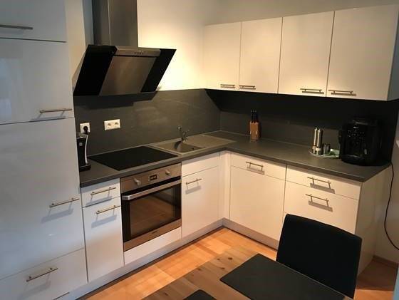 2-Zimmer-Wohnung mit Balkon und Küche – Nürnberg – Bild 1 von 9