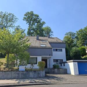 Charmantes Architekten-Einfamilienhaus in herrlich-ruhiger Wohnlage von Siegen-Stadt – 57074 Siegen – Vorschaubild 2