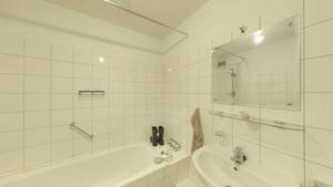 Vermietete Erdgeschosswohnung mit Terrasse – 22457 Hamburg – Vorschaubild 7