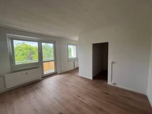 Modernes und Kompaktes Wohnen mit Balkon | EBK auf Wunsch – 8062 Zwickau – Vorschaubild 3