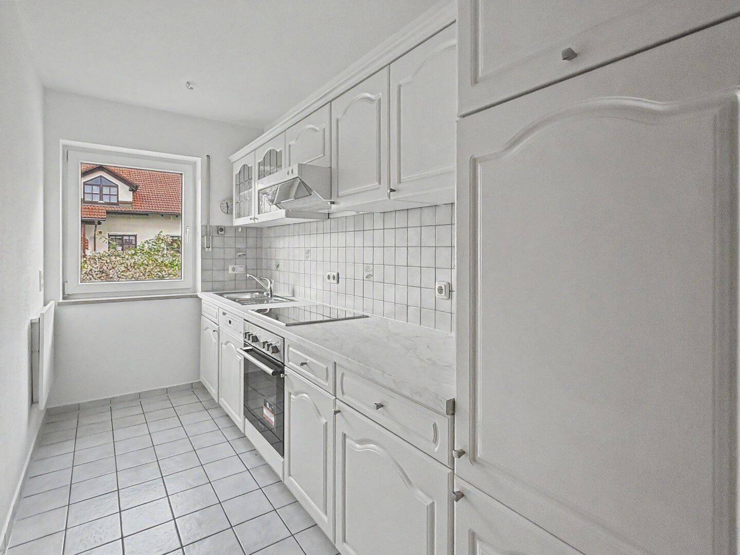 Großzügige und gepflegte 3-Zimmer-Eigentumswohnung in ruhiger Lage von München-Solln – München – Vorschaubild 6