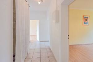 Helle 3-Zimmerwohnung mit Balkon/Stellplatz und Kellerabteil | Berlin-Lankwitz – 12249 Berlin – Vorschaubild 5