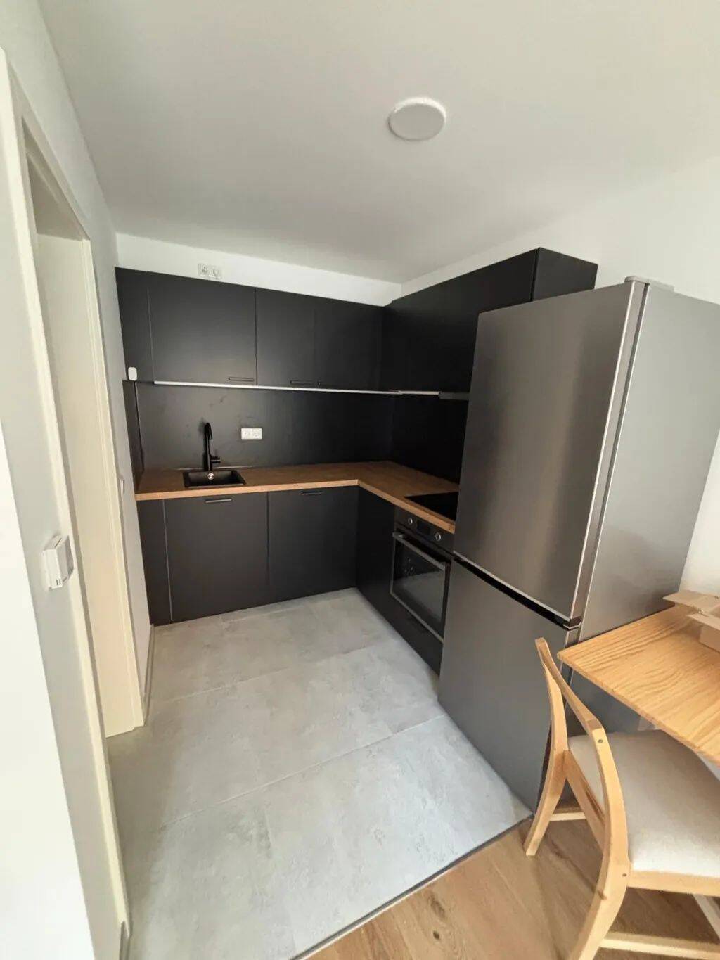Atraktives Single Appartment - ab sofort / Obere Baustraße 14, Nürnberg WE15 / Zi.1 – Nürnberg – Vorschaubild 2