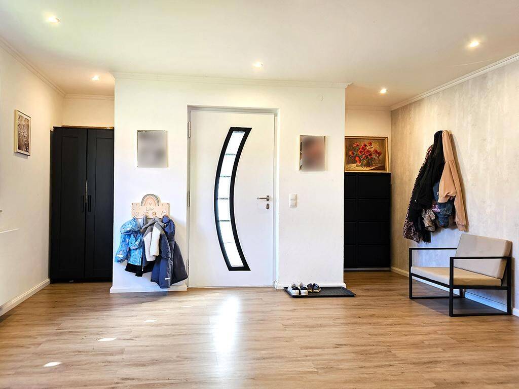 Attraktives und familienfreundliches Einfamilienhaus mit traumhaftem Gartengrundstück in Gönnersdorf – Gönnersdorf – Vorschaubild 5