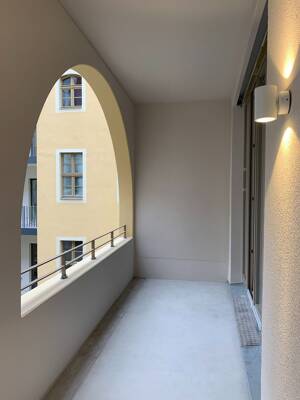 3 Zimmer mit EBK, große Loggia, Parkett, Gäste-WC – 1067 Dresden – Vorschaubild 5