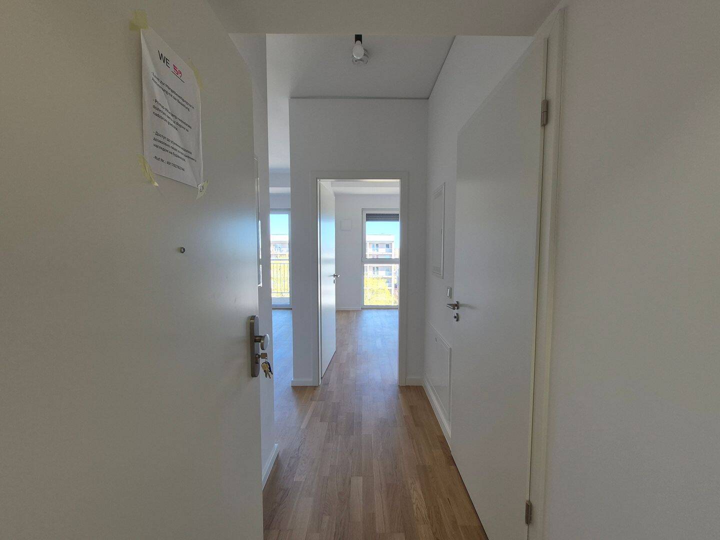 Wohnung mit EB- Küche - Erstbezug, Balkon u. Fußbodenheizung – Magdeburg – Vorschaubild 3