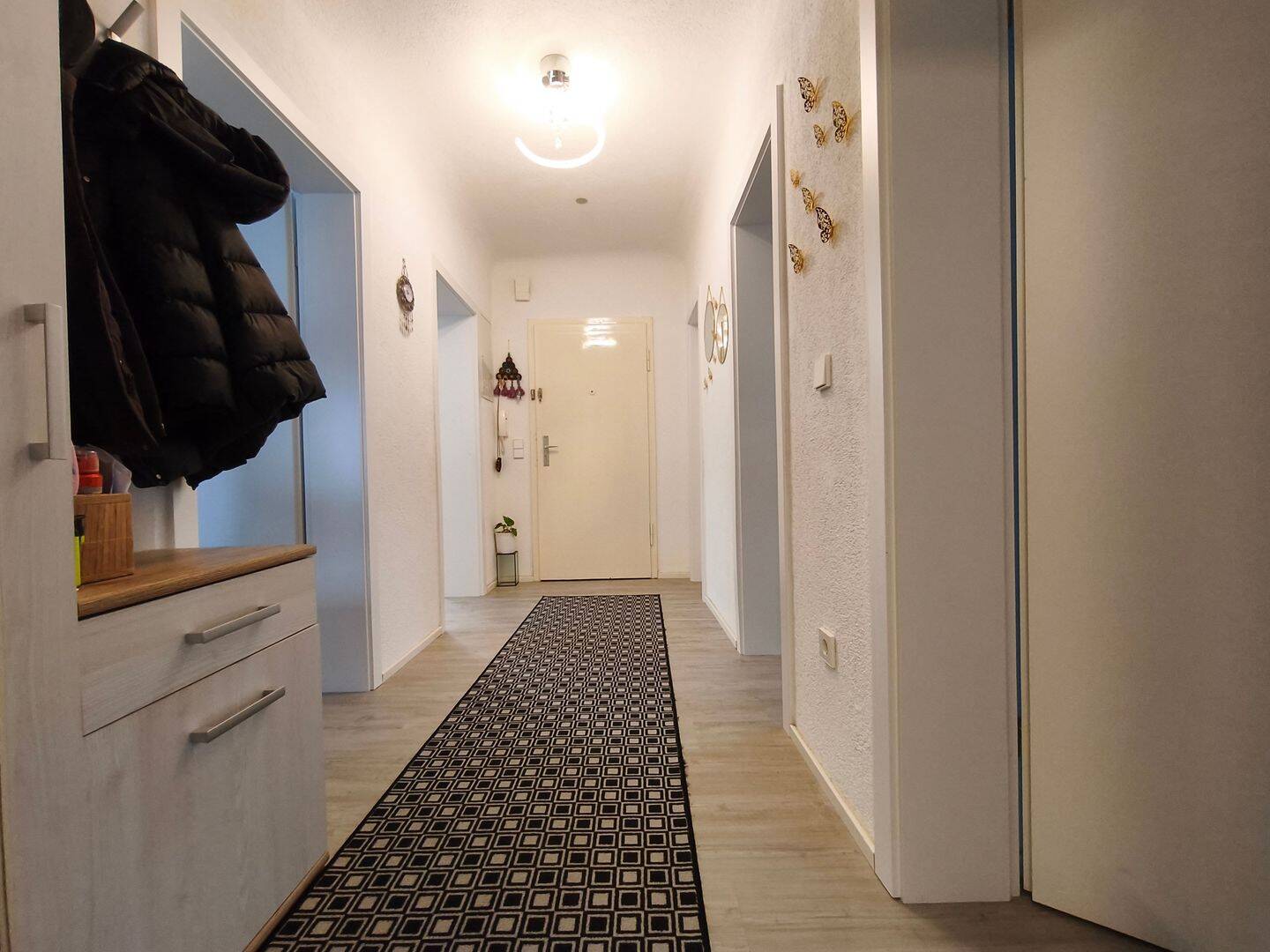 4-Familienhaus mit 2 Garagen und Garten – Stuttgart – Vorschaubild 9