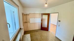 renovierte 3,5-Zimmer Wohnung mit Aufzug & Balkon (Süden) in Höntrop – 44869 Bochum – Vorschaubild 8