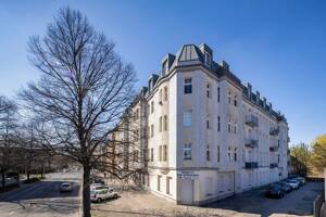 1-Zimmer-Altbauwohnung mit Balkon im modernisierten Altbau - provisionsfrei in Weißensee! – 13088 Berlin – Vorschaubild 3