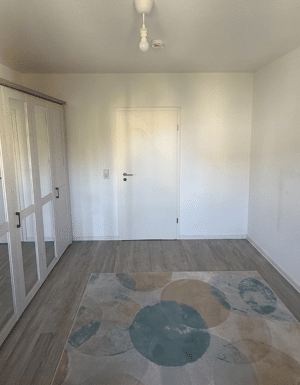 Gemütliche 3-Zimmer-Wohnung in ruhiger Lage im Stadtzentrum – 1067 Dresden – Vorschaubild 2
