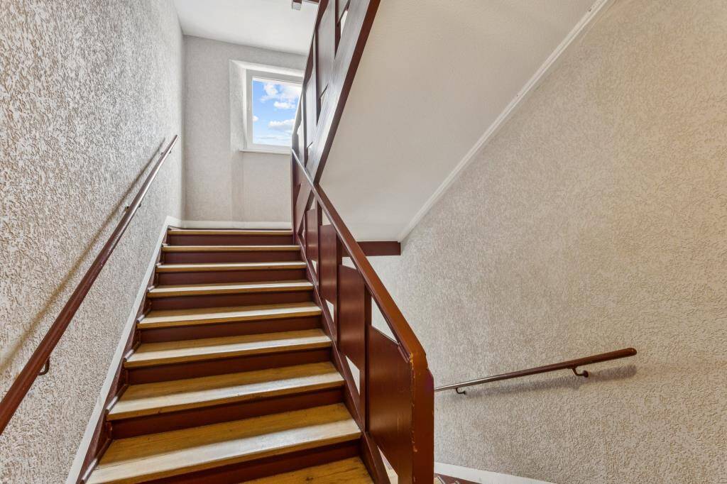 Connewitz - Dreiraumwohnung mit Loggia - 3.OG - vermietet - für Kapitalanleger- provisionsfrei – Leipzig – Vorschaubild 4