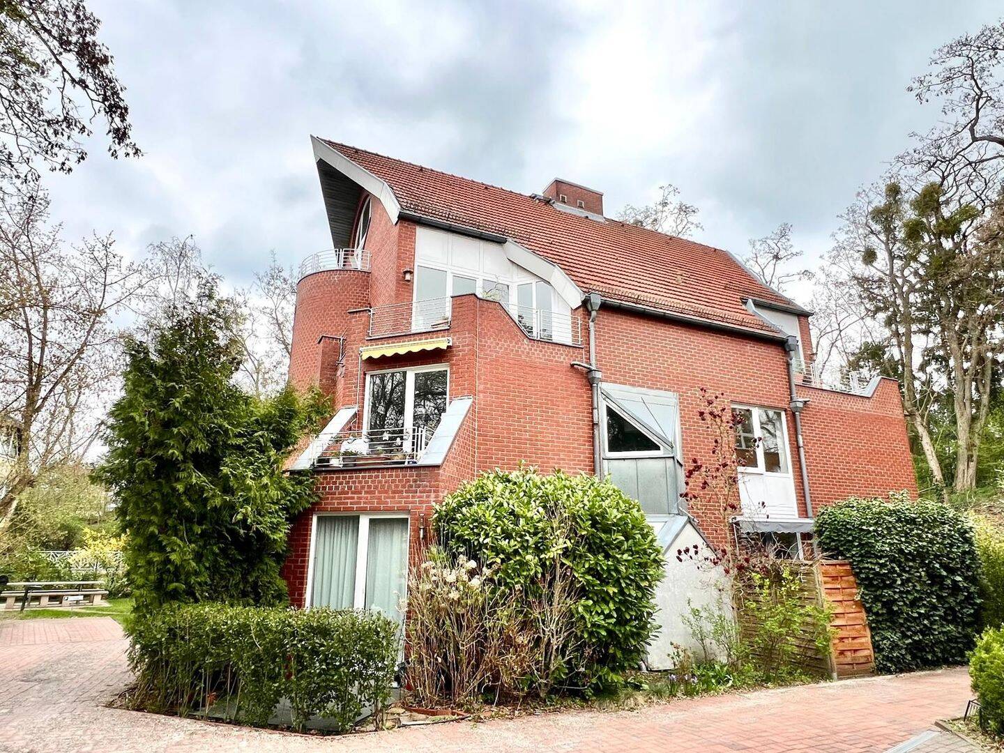3-Zimmer-Eigentumswohnung mit 2 Terrassen - attraktive Lage zwischen Havel und Groß Glienicker See