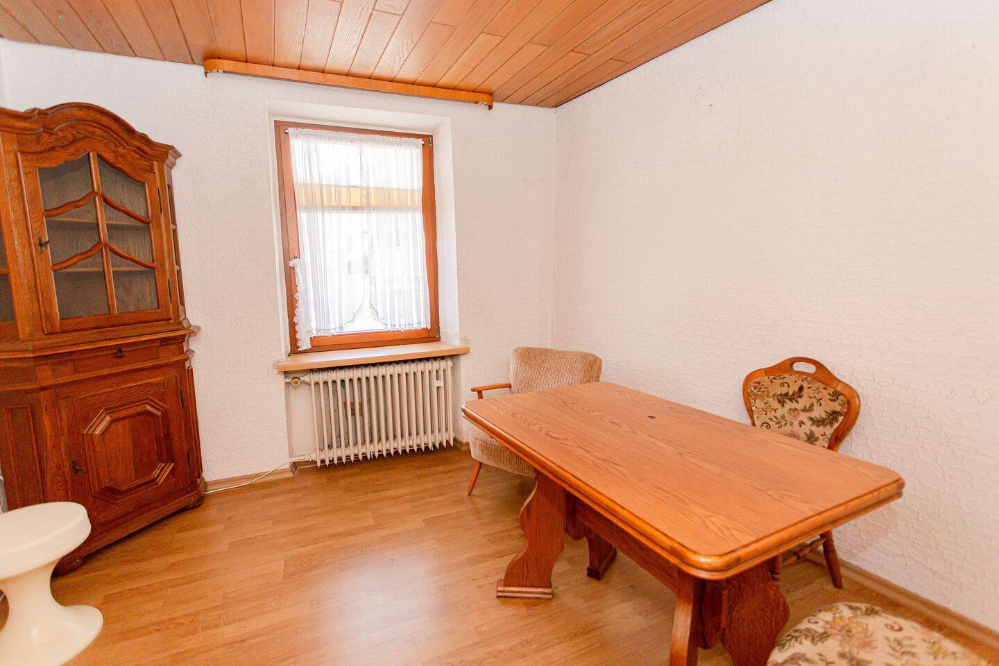 Einfamilienhaus in Zell Kaimt mit großer Terrasse und Garage - Viel Platz für die Familie – Zell (Mosel) – Vorschaubild 9