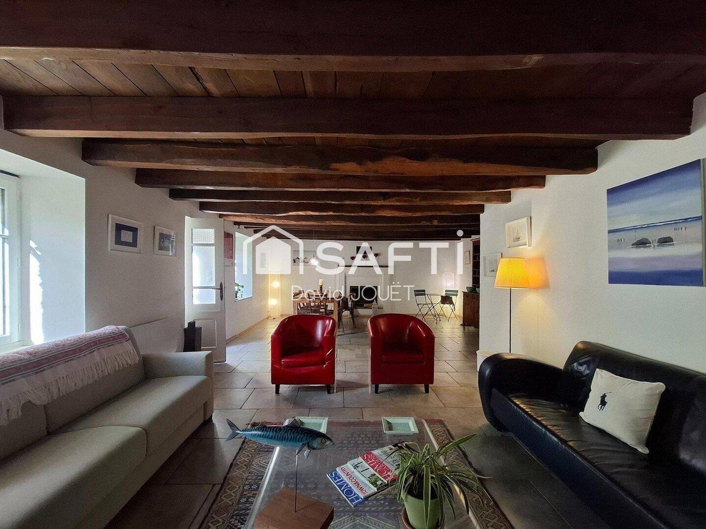 Maison 5 pièces 175 m² · à Pleugriffet · 175 m² · 189 000 €
