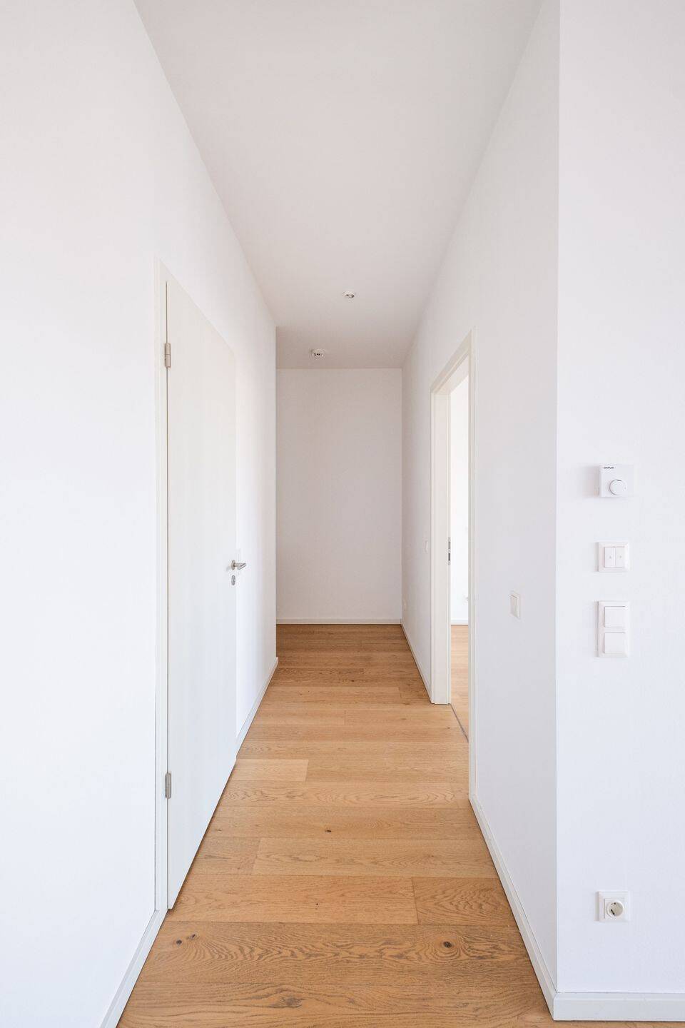 Moderne Eleganz mit Panorama-Kulisse und Concierge im KunstCampus – Berlin – Vorschaubild 5