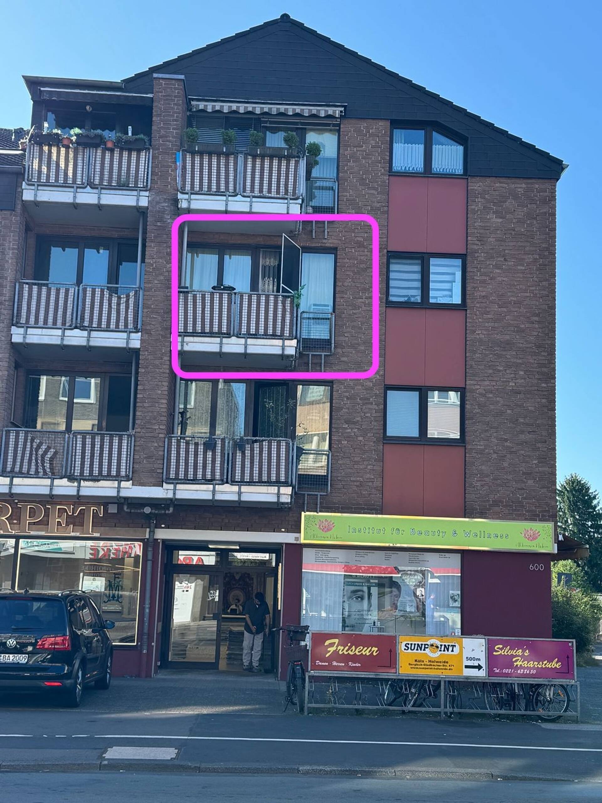 Etagenwohnung in 51067 Köln mit 89 m² kaufen