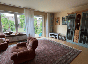 Gepflegtes Reihenmittelhaus mit ausgebautem Dachgeschoss in Fürth-Burgfarrnbach – 90768 Fürth – Vorschaubild 4