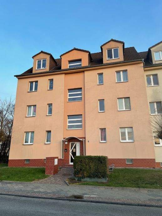 STILVOLLE 3-Z-WOHNUNG mit Loggia und EBK in Mockau