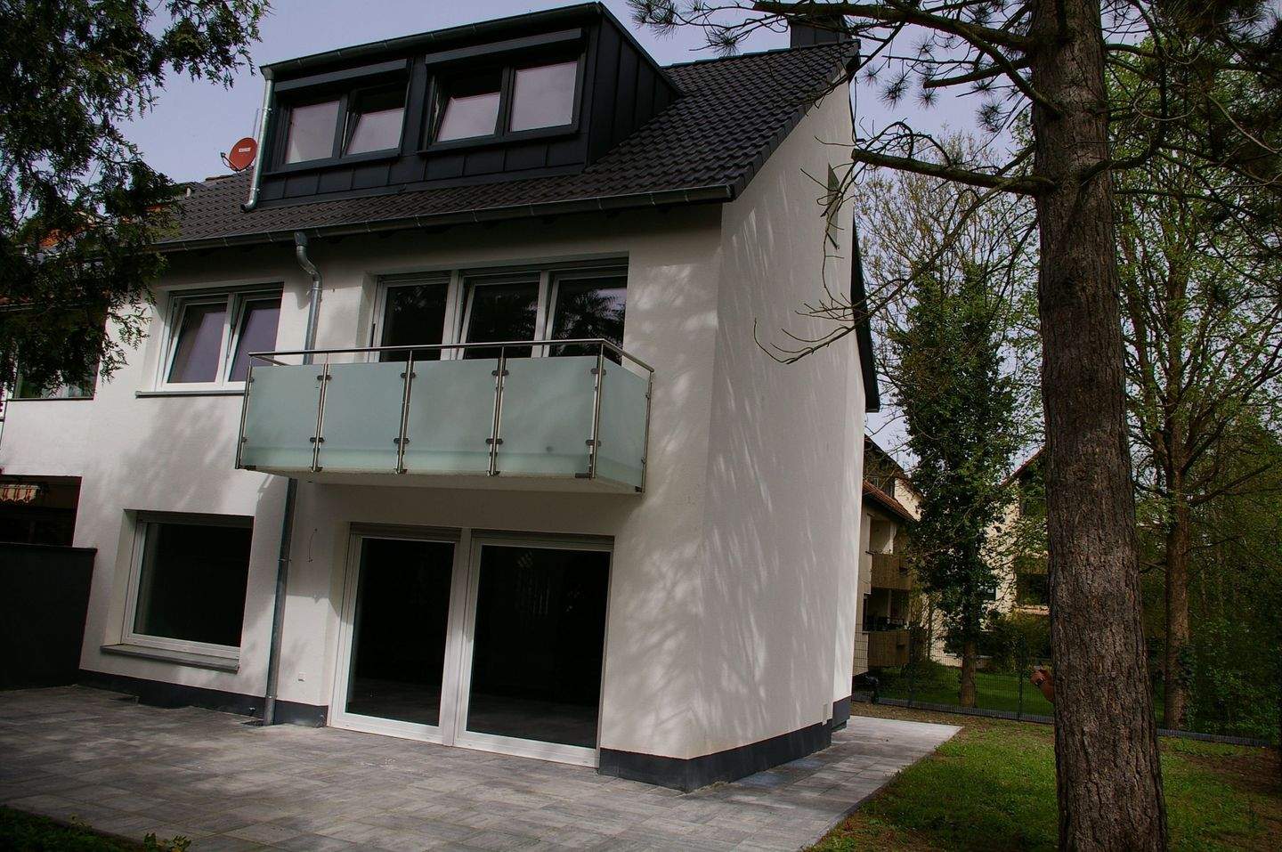 --- Provisionsfrei für Käufer --- Kernsaniert --- Tolles Reiheneckhaus mit eigener Tiefgarage in Nürnberg Laufamholz --- – Nürnberg – Vorschaubild 3
