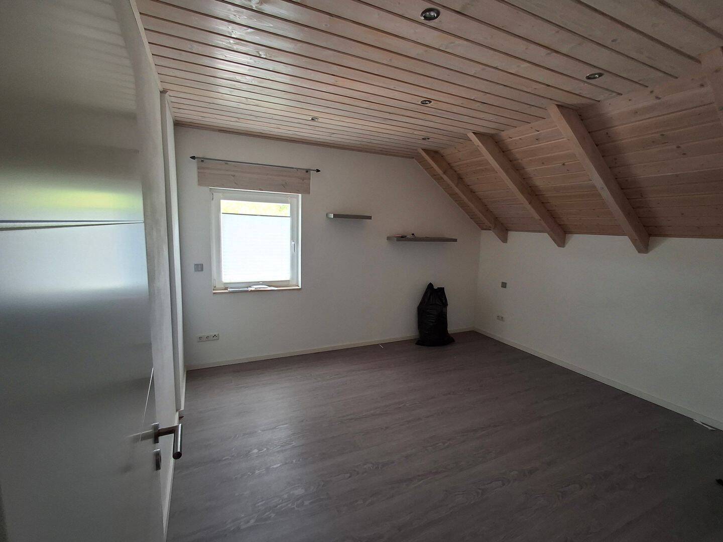 Modernes Holzhaus mit Garten, Terrasse & hochwertiger Wohnküche in ruhiger Naturlage – Flörsbachtal – Vorschaubild 6