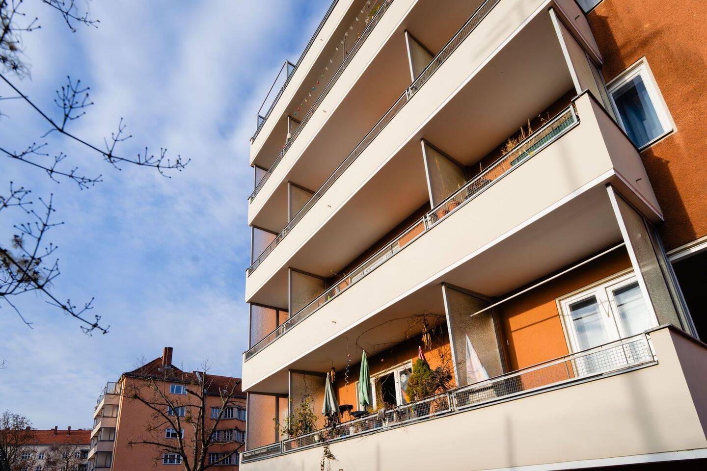 Light-filled, spacious vacant apartment with large balcony, Friedenau. – Berlin – Vorschaubild 2