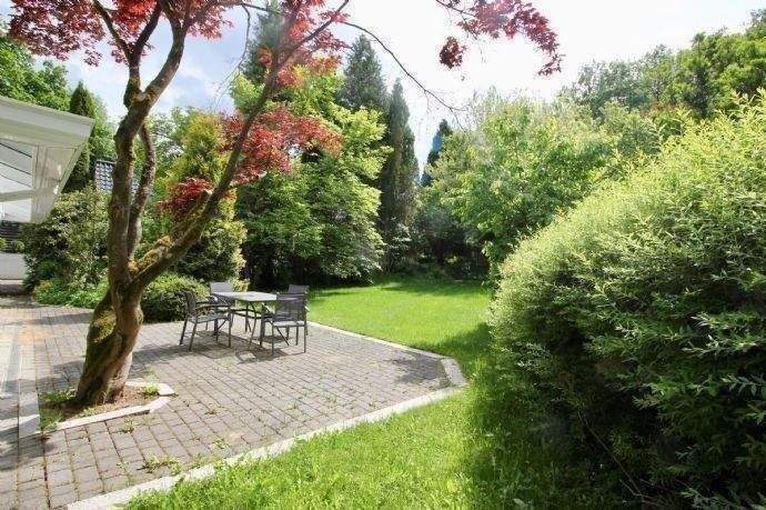 Luxus Wohnanlage mit Parkareal - FREI - 3 - 4 Wohnungen - ca 460 m2 Wfl./Nfl. – Rosengarten – Vorschaubild 9