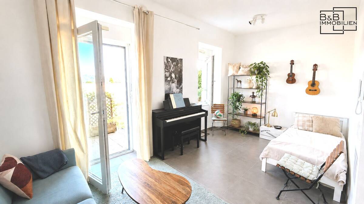 B & B Immobilien: Charmante Altbauwohnung - hochwertig kernsaniert und sofort zum Wohlfühlen – 54294 Trier – Bild 1 von 9