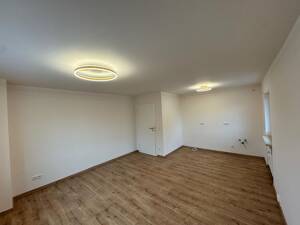 Wohnen im Knoblauchsland - 4-Zi. Whg. mit Einbauküche und Balkon - Fürth-Braunsbach – 90765 Fürth – Vorschaubild 9