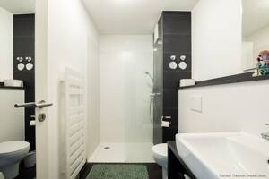 Modernes 1-Zimmer-Studentenapartment in attraktiver Lage zu Verkaufen – 79108 Freiburg im Breisgau – Vorschaubild 5