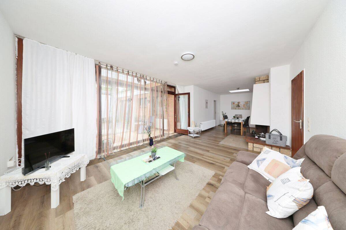 TT: Licht, Ruhe, Privatsphäre - Attraktives Atriumhaus im schönen Wiesenhof! – Wilhelmshaven – Vorschaubild 9