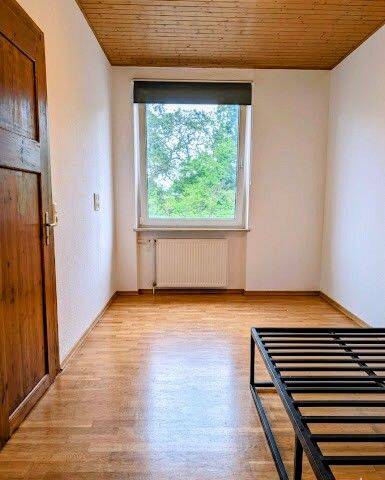 Stilvolle Altbauwohnung mit Südbalkon beim Dutzendteich – Nürnberg – Vorschaubild 9