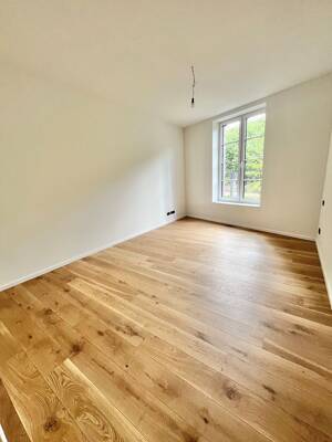 Familiengerecht und Stilvoll: Erdgeschoss mit Terrasse (Neubau-Erstbezug) im Schanzenviertel – 20357 Hamburg – Vorschaubild 4