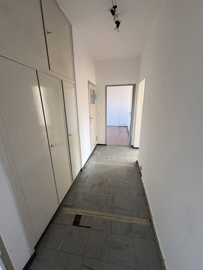 Ruhige 2-Zi.-Wohnung mit Balkon und Garten in Lichterfelde - sanierungsbedürftig – Berlin – Vorschaubild 7