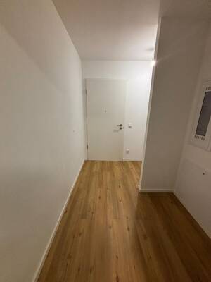 Moderne & geräumige 2 Zimmer Terrassenwohnung in Frankfurt am Main – 60329 Frankfurt am Main – Vorschaubild 3