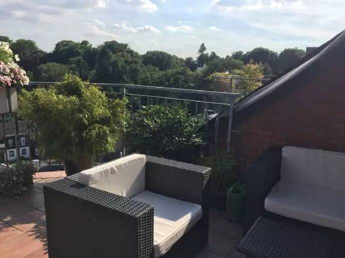 Dach-Maisonette mit Dachterrasse & Panorama-Ausblick – Wuppertal – Bild 1 von 9