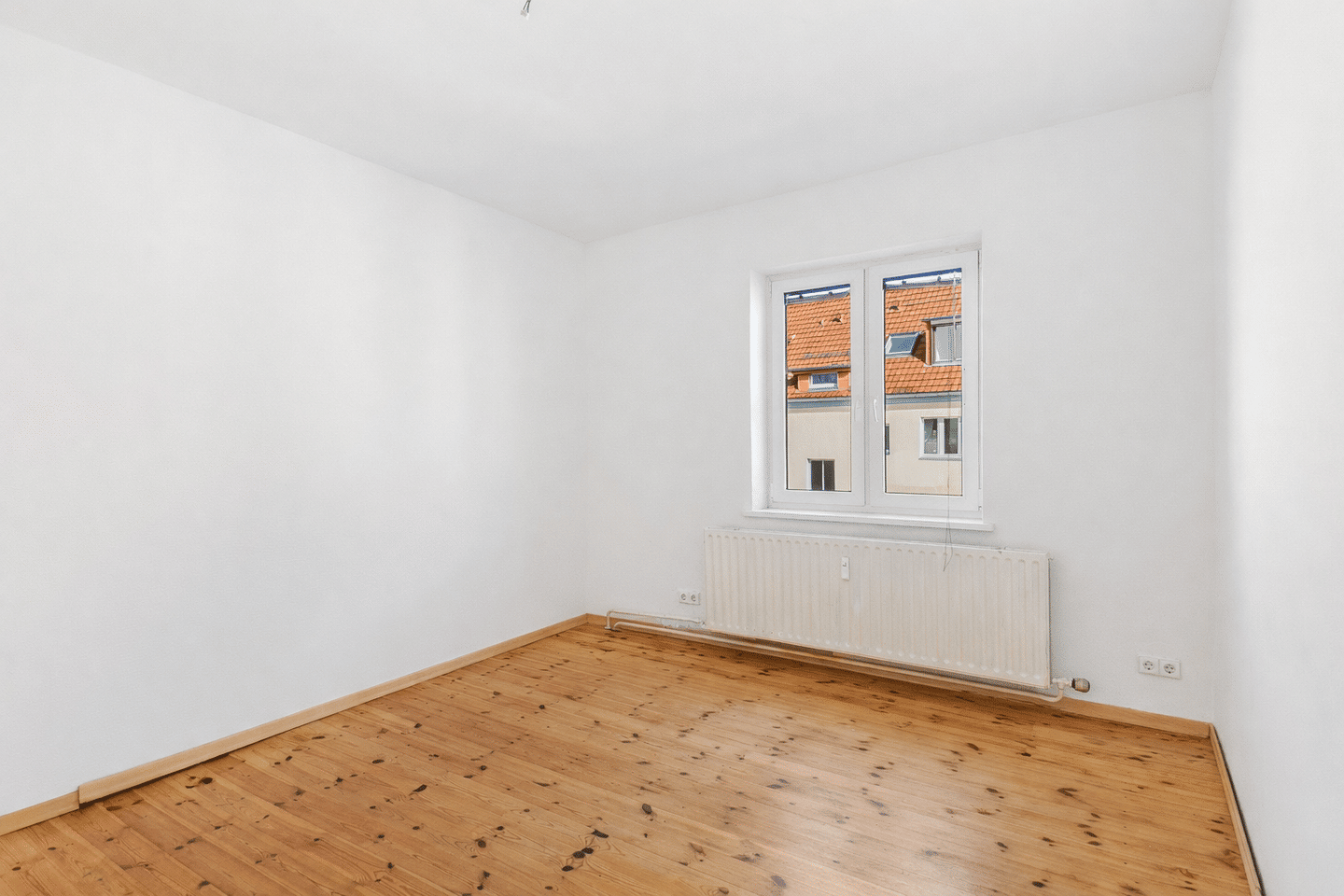 Bezugsfrei & lichtdurchflutet: Charmante 2-Zimmer-Etagenwohnung mit Wintergarten – Berlin – Vorschaubild 7