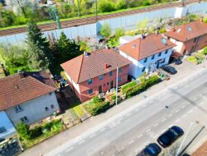 Ideal für 2-Familien! Leerstehendes Doppelhaus mit XXL-Garten in S-Obertürkheim!*** – 70329 Stuttgart – Vorschaubild 3