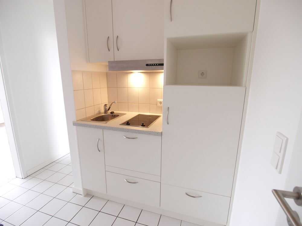 *** Charmante Single-Wohnung im Maisonette-Stil mit sonnigem Balkon und Tiefgaragenstellplatz *** – Osnabrück – Vorschaubild 4